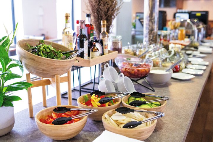Dining 96 of 138