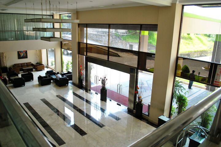 Hotel Lobby