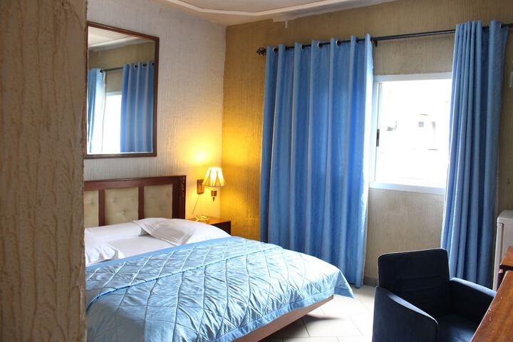 Room 16 of 56