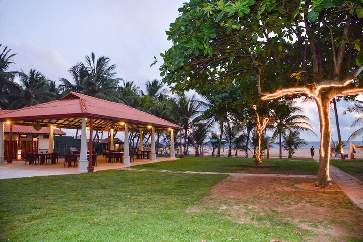 Hotel Entry