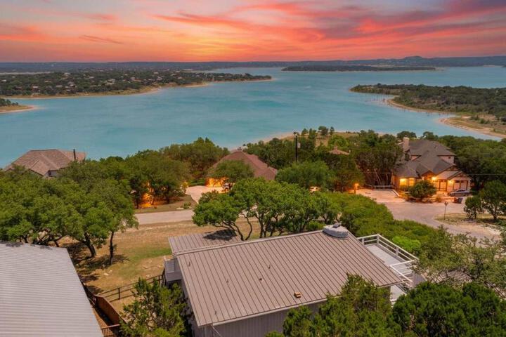 Image of Tequila Sunrise hot tub lake view firepit pool