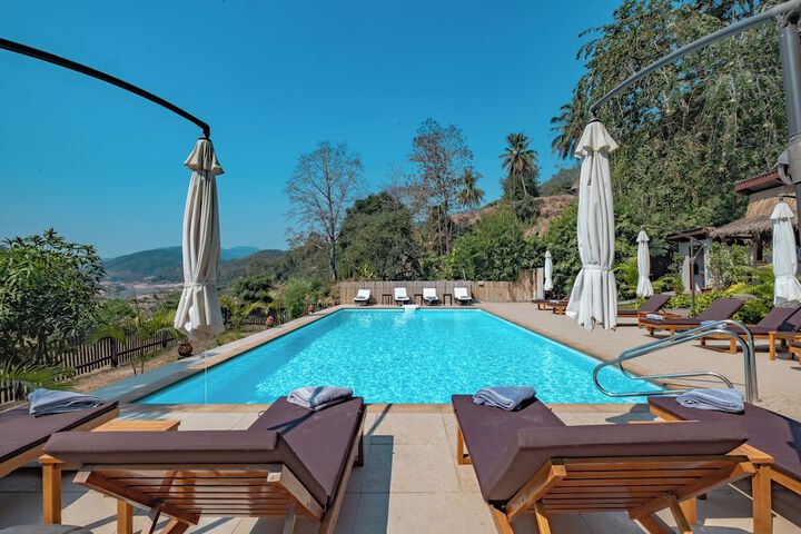 Pools & Facilities
