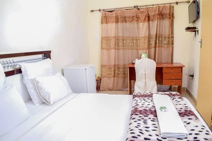 Room 41 of 60