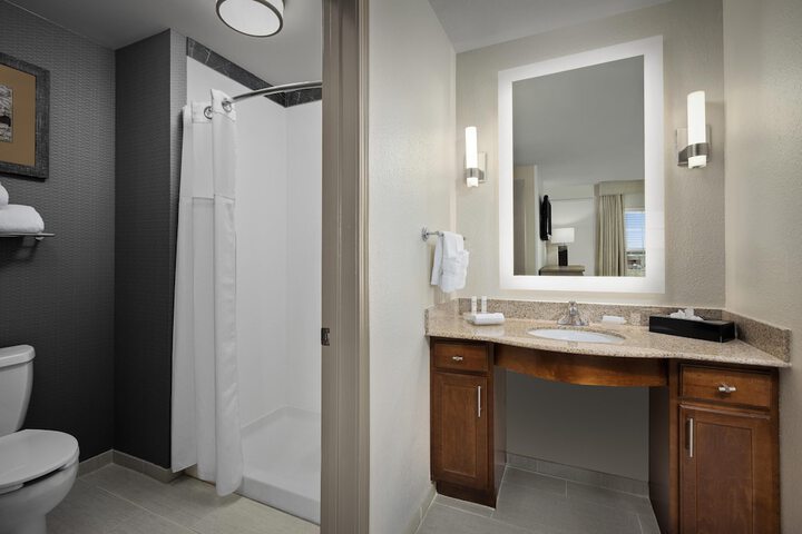 Bathroom shower