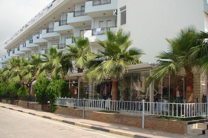 Hotel 7 of 22