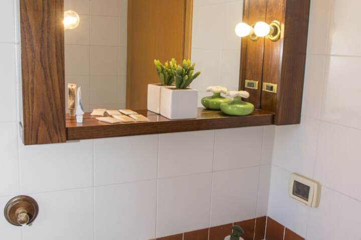 Clean Restrooms