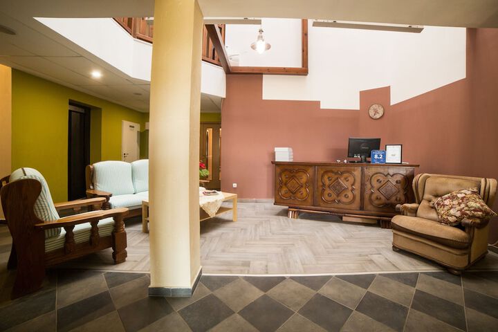 Hotel Interior 4 of 96