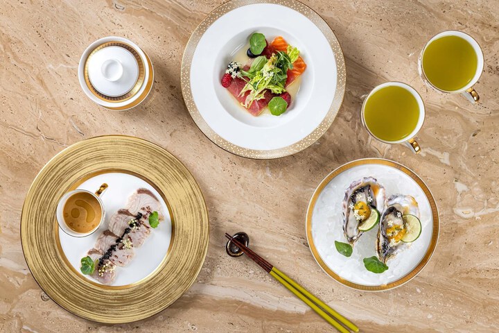 Dining 78 of 127