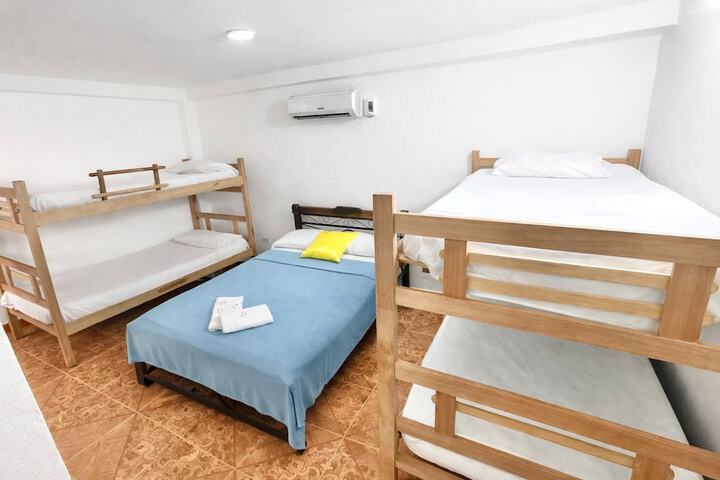 Hotel Ocean Blue Inn in Santa Marta