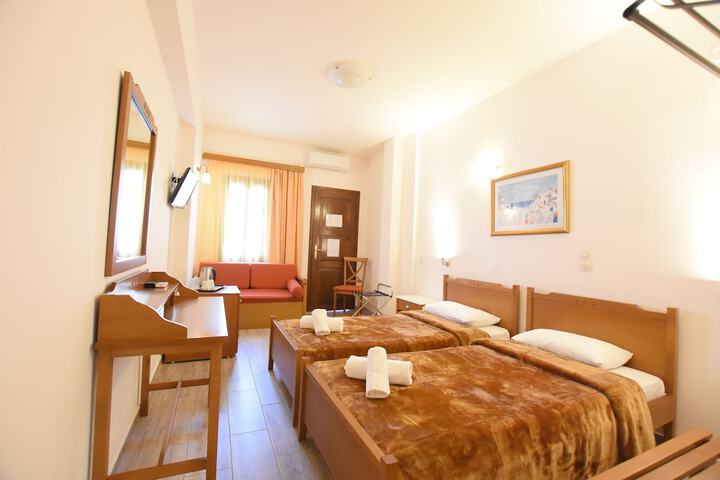Room 29 of 58