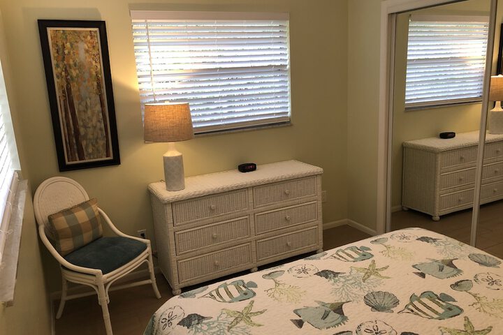 Room 20 of 115