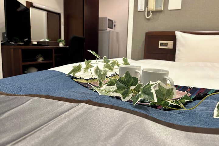 Room 10 of 46