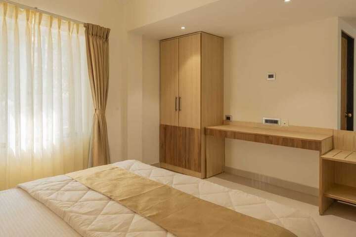 Room 8 of 21