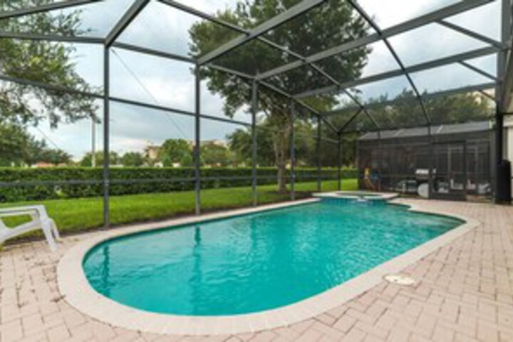 Pool 18 of 32