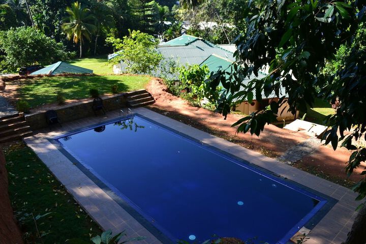 Pool 8 of 11
