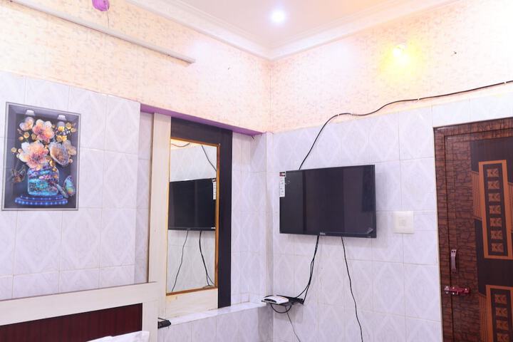 Room 39 of 66