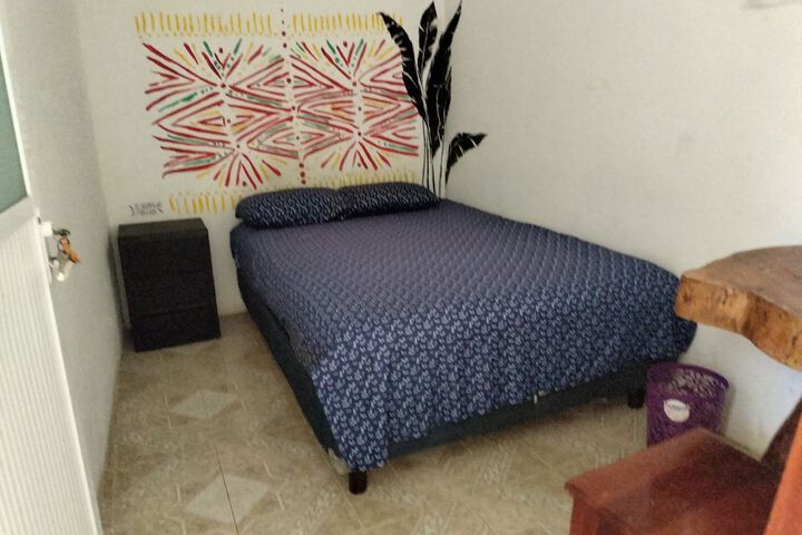 Room 4 of 29