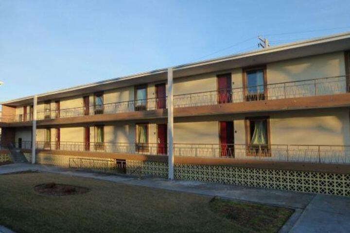 Baltimore Northwest Motel