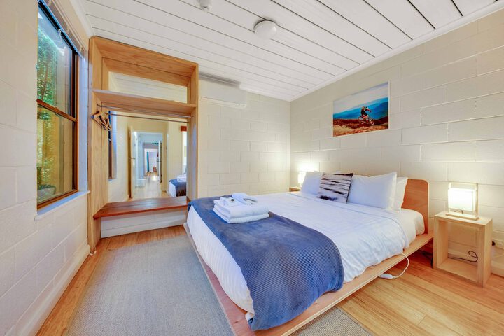 Room 18 of 46