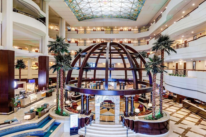 Mövenpick Grand Al Bustan Dubai