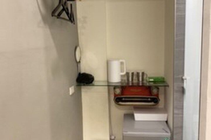 Room 75 of 89