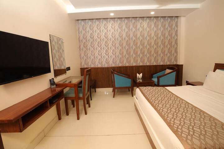 Room 151 of 288