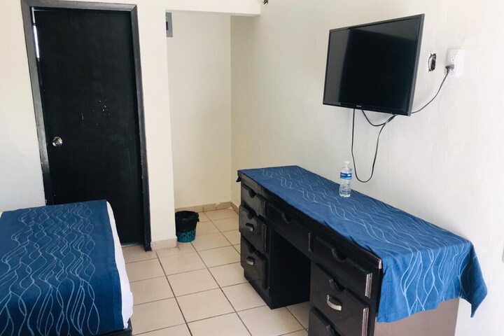 Room 5 of 46
