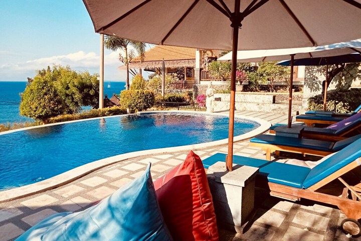 Sundeck 59 of 66