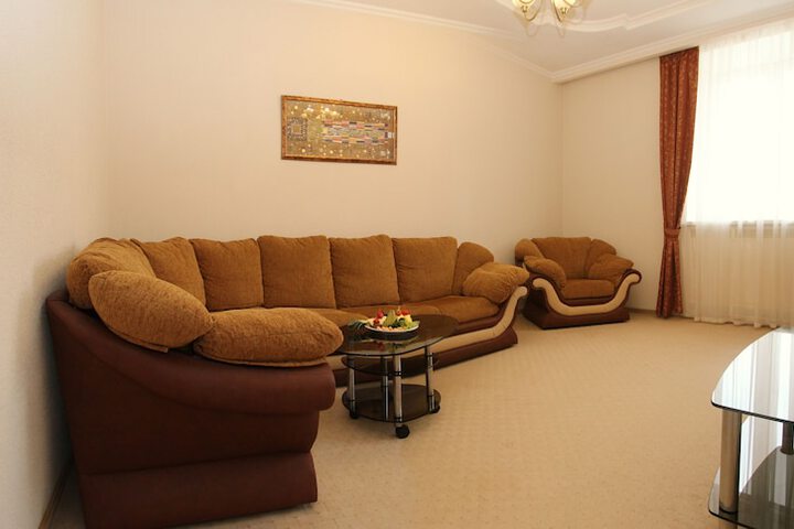 Room 15 of 61