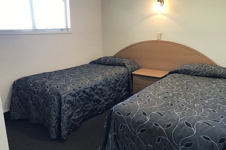 Room 15 of 36