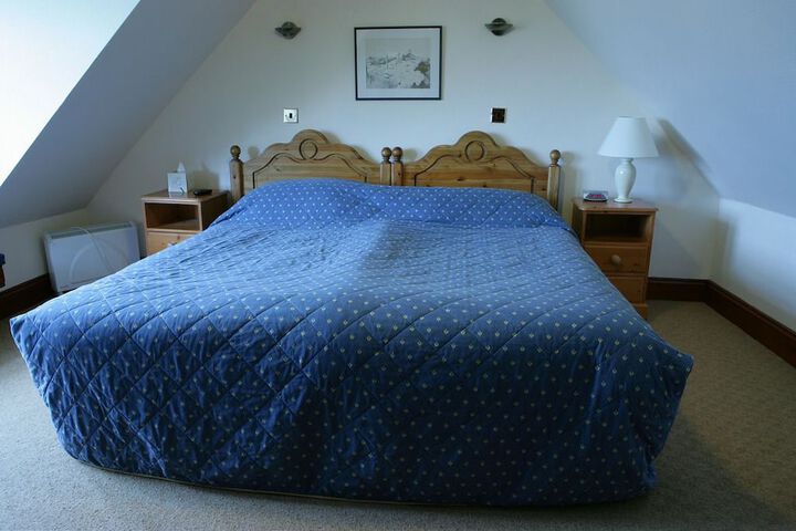 Room 5 of 21