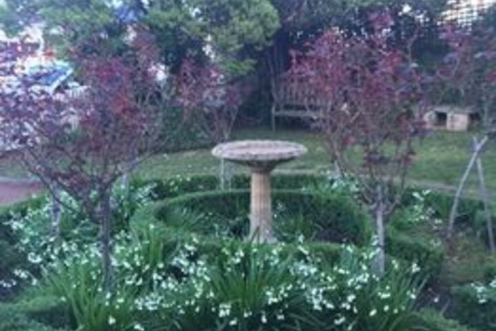 Hotel Exterior 12 of 50