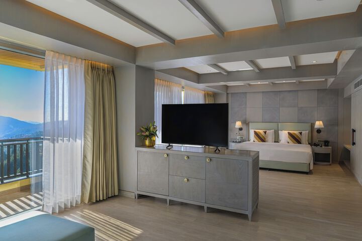 Room 7 of 29