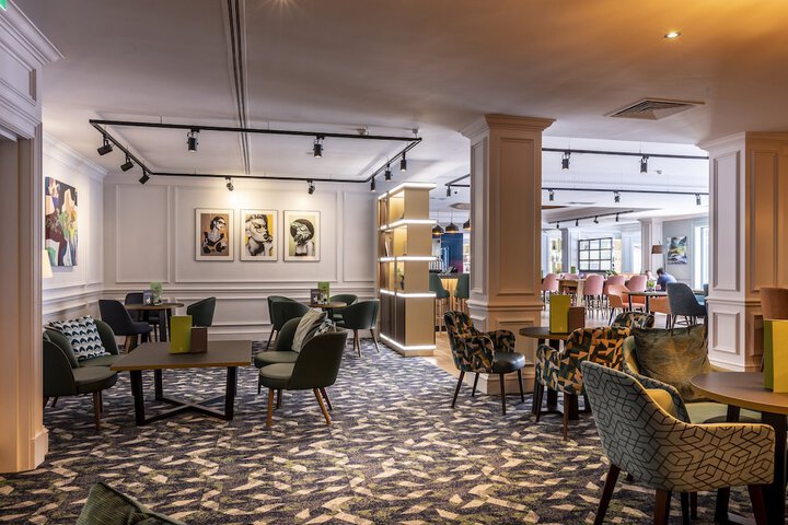 Hotel 84 of 96