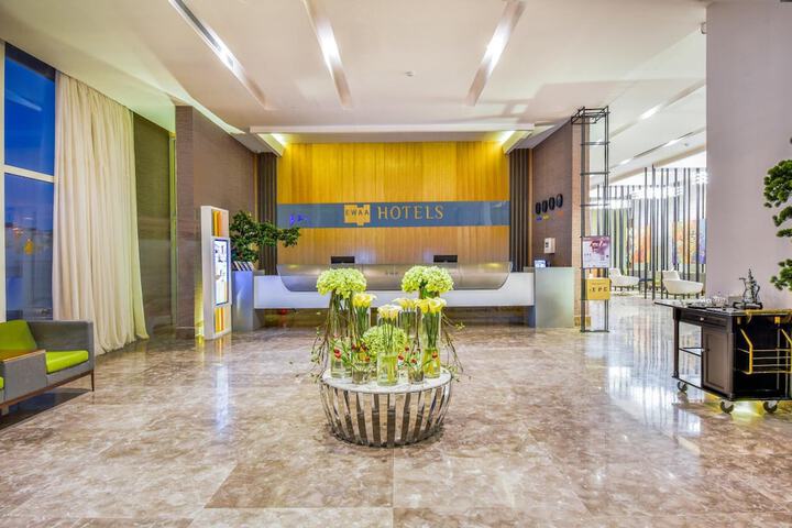 Hotel Interior 2 of 99