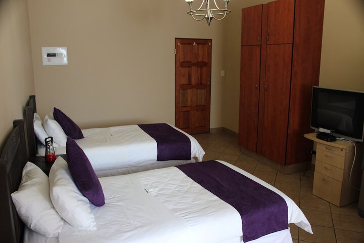 Room 14 of 56