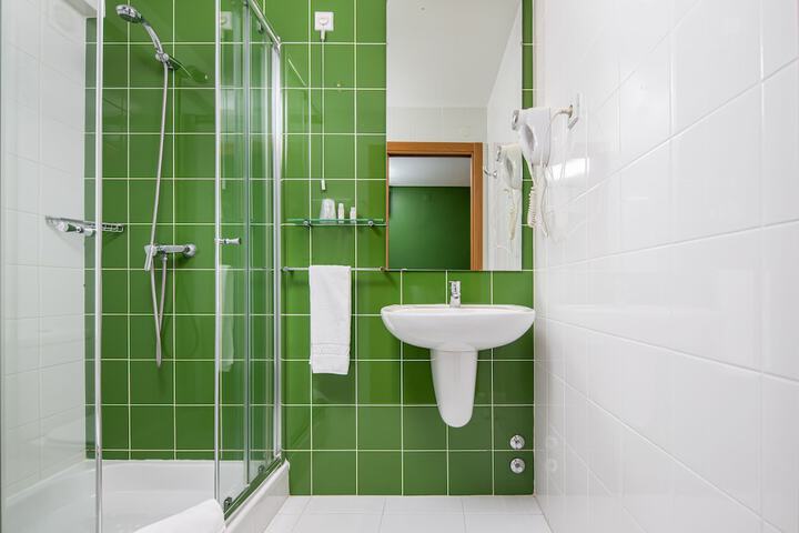 Clean Restrooms