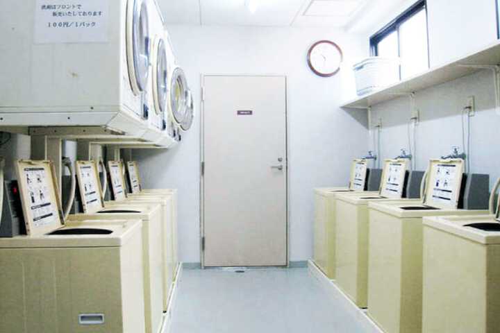 Room 26 of 34