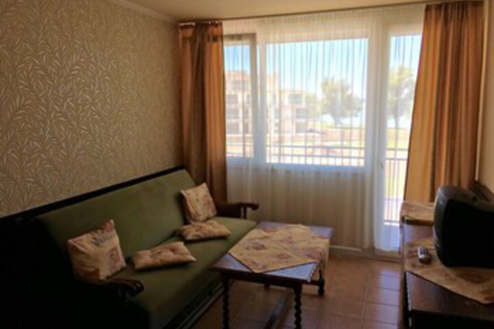 Room 37 of 53