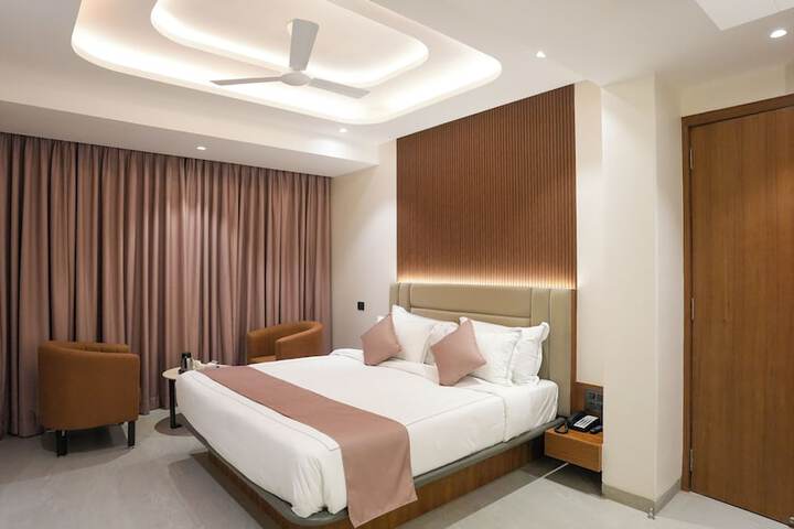 Room 47 of 83