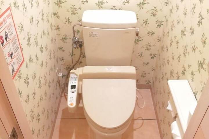 Room 60 of 62