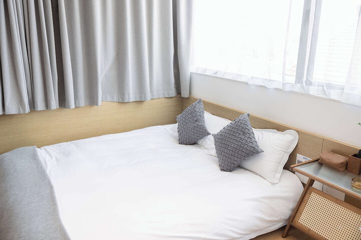 Room 9 of 125