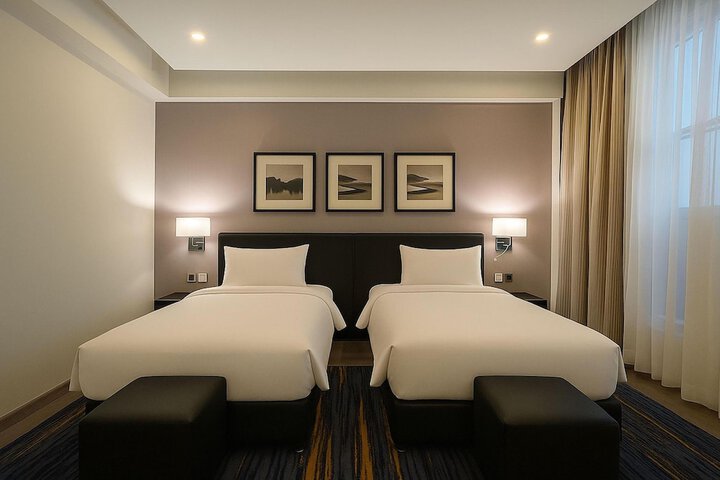 Room 20 of 106