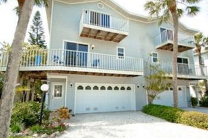 North Beach Village