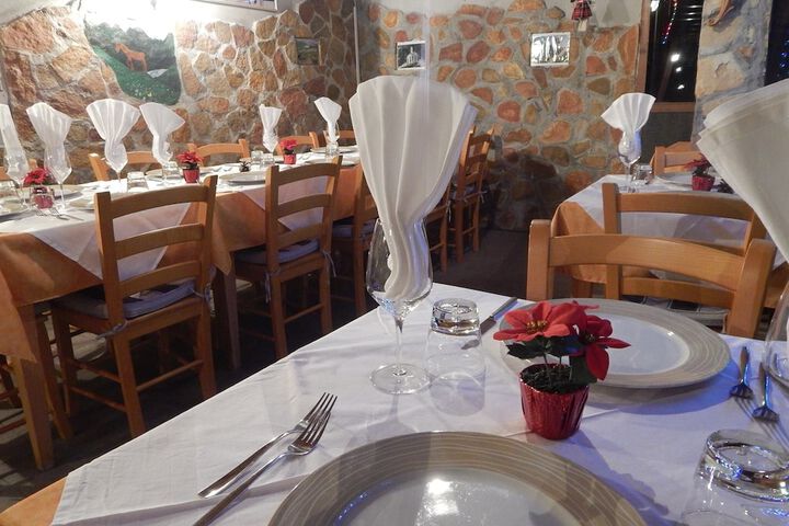 Dining 24 of 69