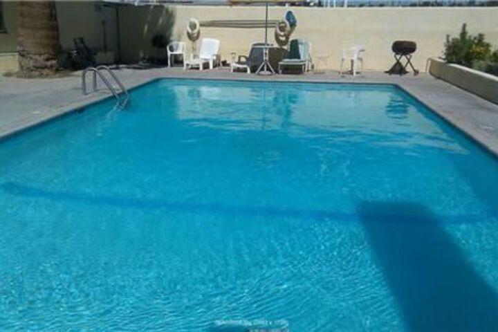 Photo 12