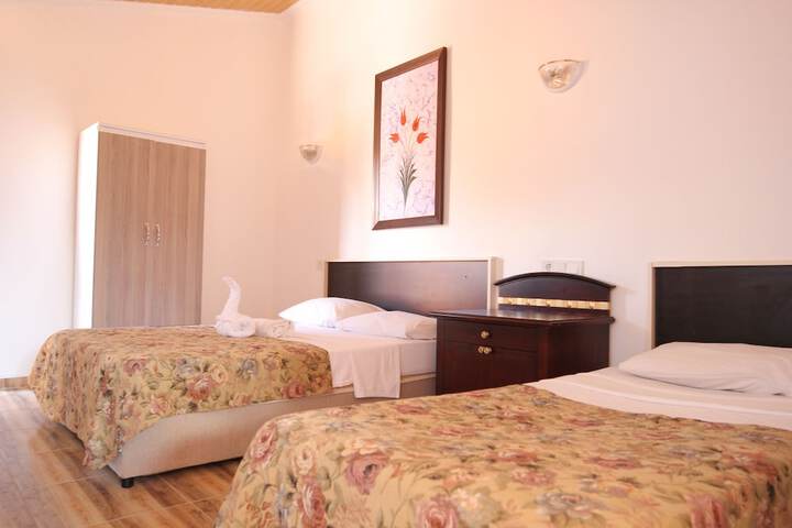 Room 4 of 57