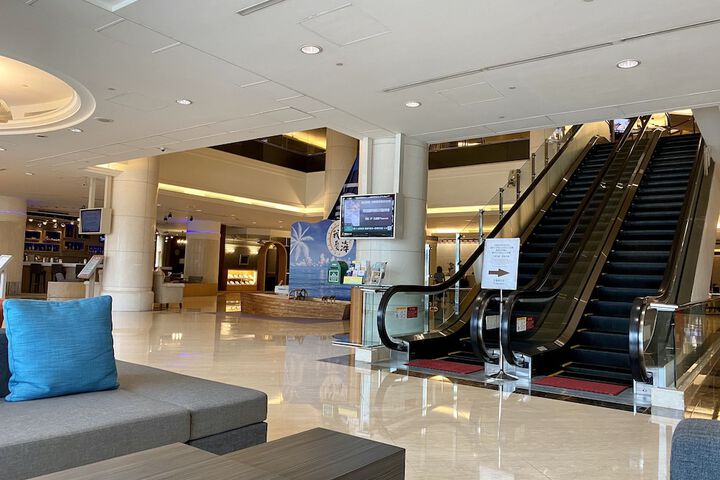 Lobby Entry