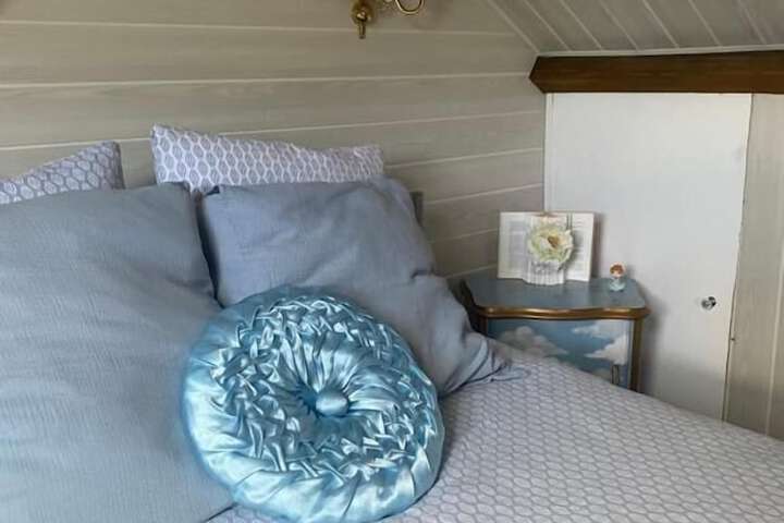 Room 20 of 39