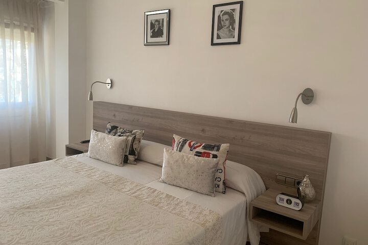 Room 26 of 37